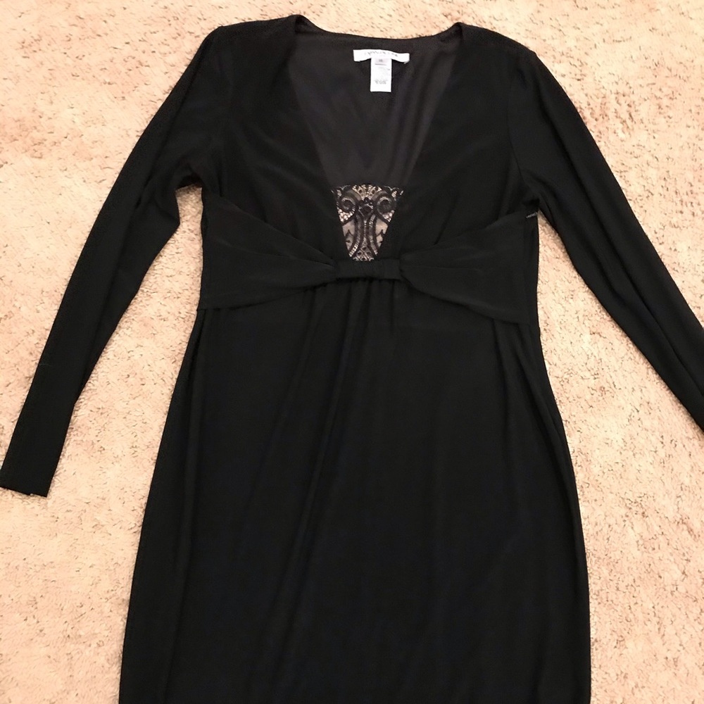 Long-sleeve black dress w/ tan & black design